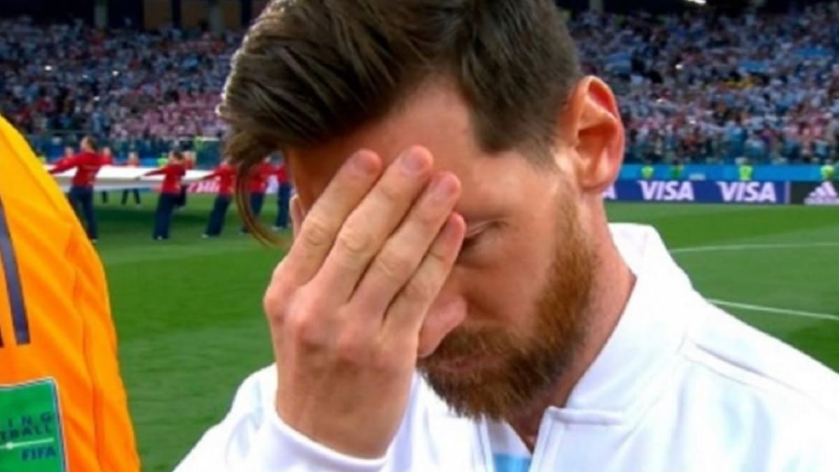 Rusia 2018: el extraño gesto de Messi mientras sonaba el Himno Nacional en la previa con Croacia
