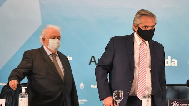 La Iglesia se refirió al escándalo por la "vacunación VIP": "Vivimos perplejos la politización de la vacuna"