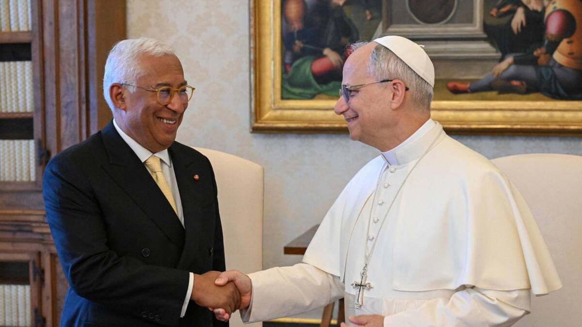 León XIV junto a Antonio Costa en el Vaticano. Foto: EFE/Mario Tomassetti.