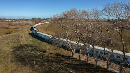 Trenes de larga distancia. Foto: X @TrenesArg.