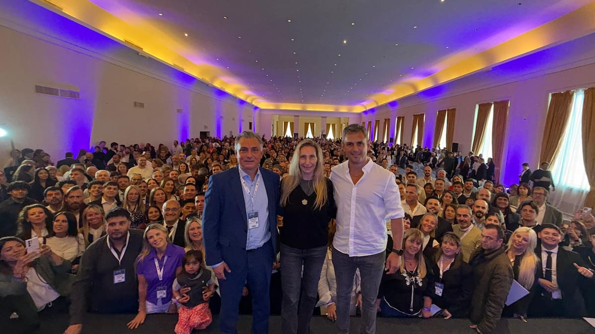 Karina Milei y Martín Menem en el Congreso Legislativo de La Libertad Avanza (LLA) en Mar del Plata.