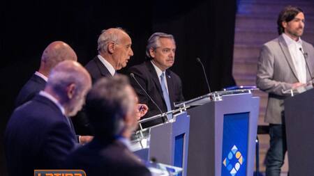 Debate presidencial, candidatos, Radio Latina