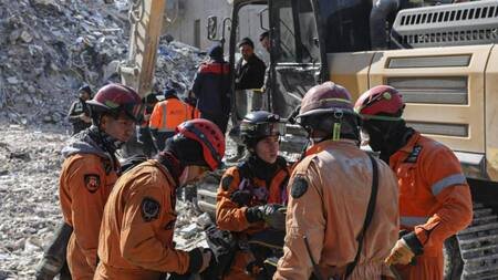 Rescatistas argentino en Turquía_Télam