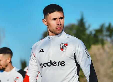 Adam Bareiro se va de River. Foto: Instagram @adambareiro