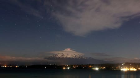 Alerta naranja en Chile por la actividad en un volcán cercano a Neuquén. Foto: Reuters.