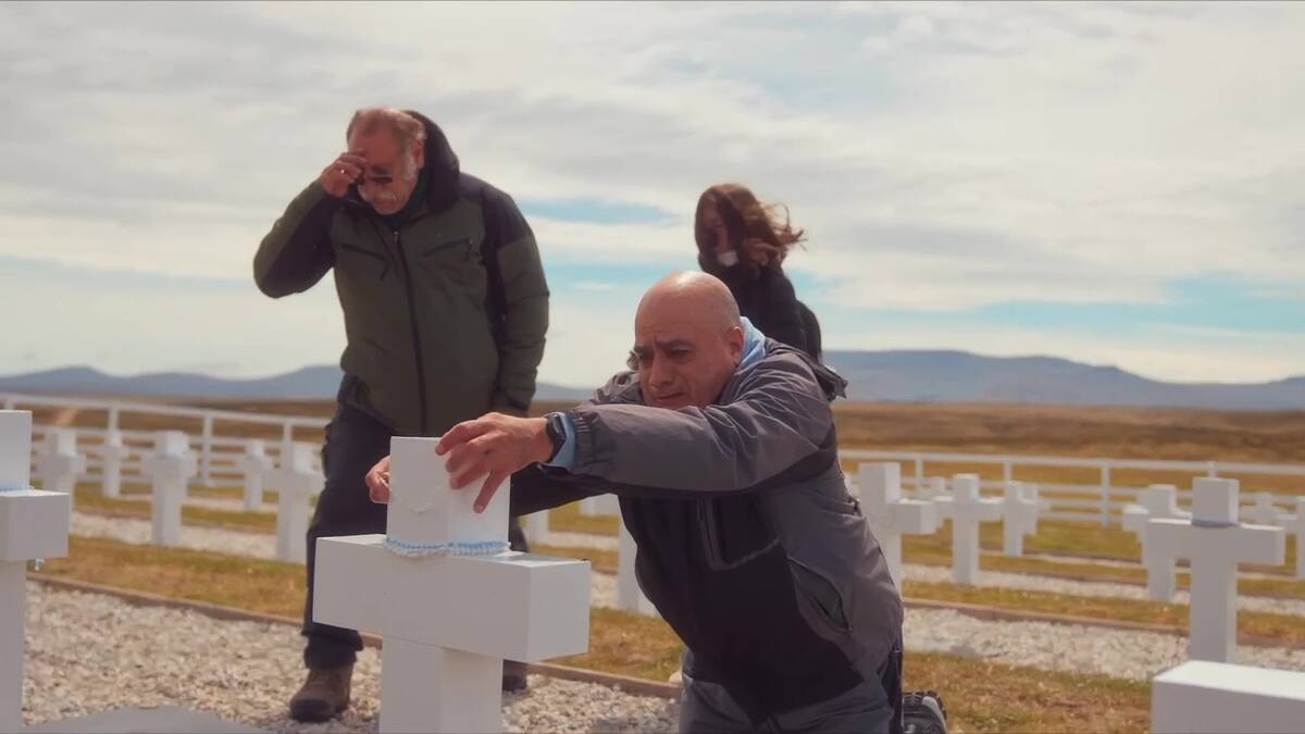 Gustavo Menéndez anunció un documental donde excombatientes de Merlo regresan a las Islas Malvinas