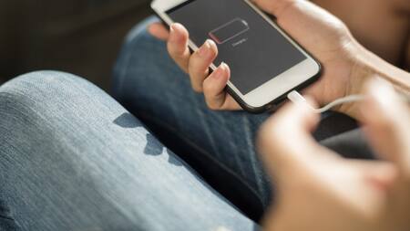 Cómo acelerar un celular viejo y prolongar su vida útil. Foto: Freepik.