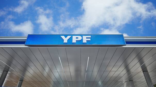 Fondos Buitre: jueza de Estados Unidos define el precio que Argentina deberá pagar por la expropiación de YPF