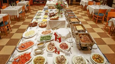 El mejor tenedor libre en CABA. Foto: Instagram @clubsuecoresto