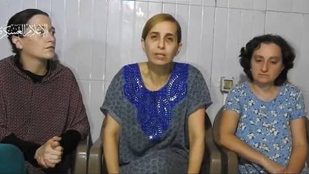 Civiles israelíes rehenes de Hamas. Foto: captura.