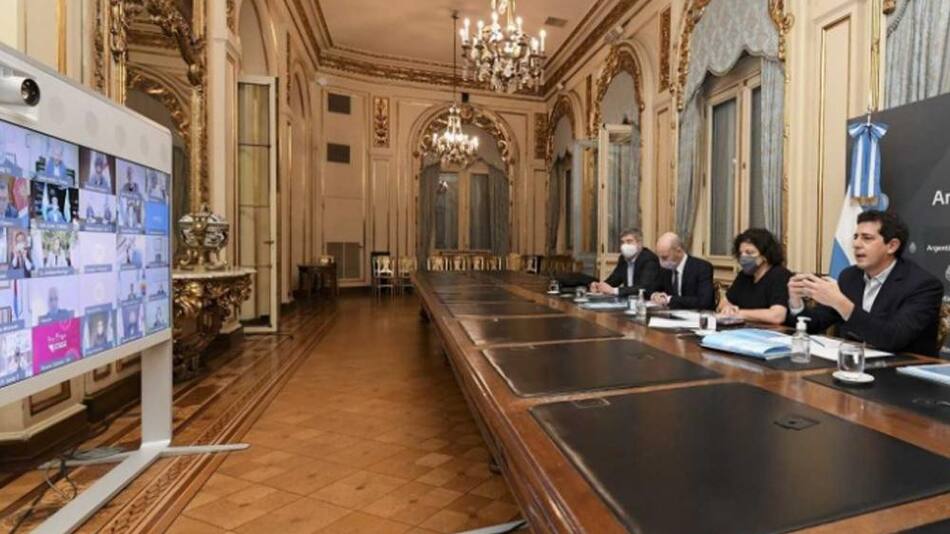 Carla Vizzotti, ministra de Salud de la Nación, Ministerio de Salud, reunión en Gobierno, NA