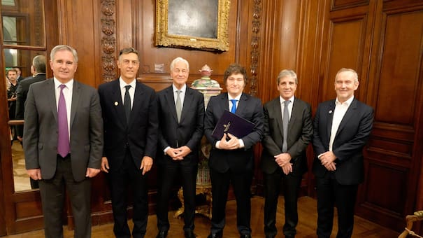 En la previa a las elecciones, Javier Milei se reunió con el CEO del JP Morgan, Jamie Dimon