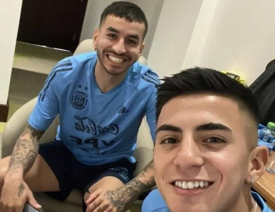 Thiago Almada y Ángel Correa en Qatar. Foto: Instagram.
