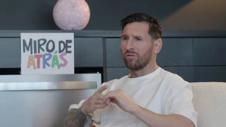 Lionel Messi habló de todo en el podcast del “Patón” Guzmán: su arrepentimiento, el vínculo con Maradona y los duelos con México