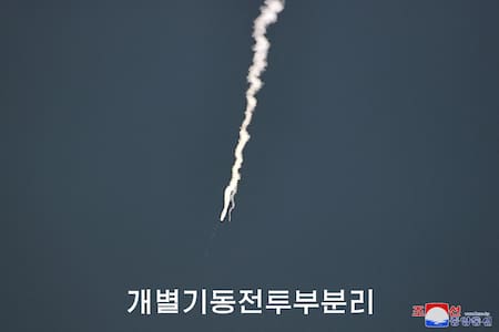 Misil lanzado por Corea del Norte. Foto: Reuters.