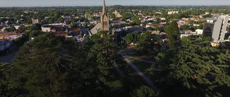 Chacabuco, el pueblo a 2 horas de distancia de CABA. Foto: Captura de video.