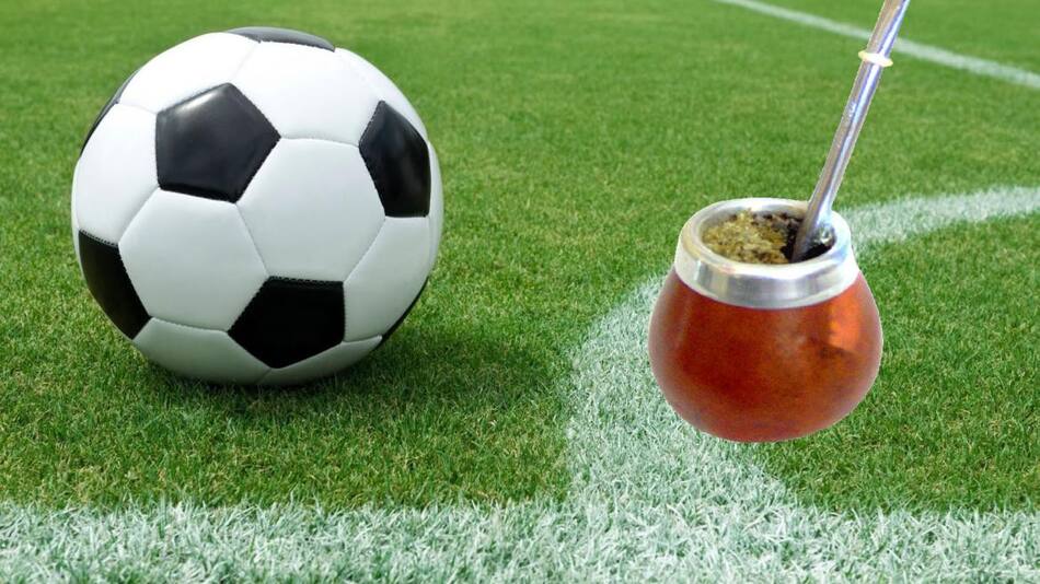 Mate - Yerba - Fútbol - Cancha