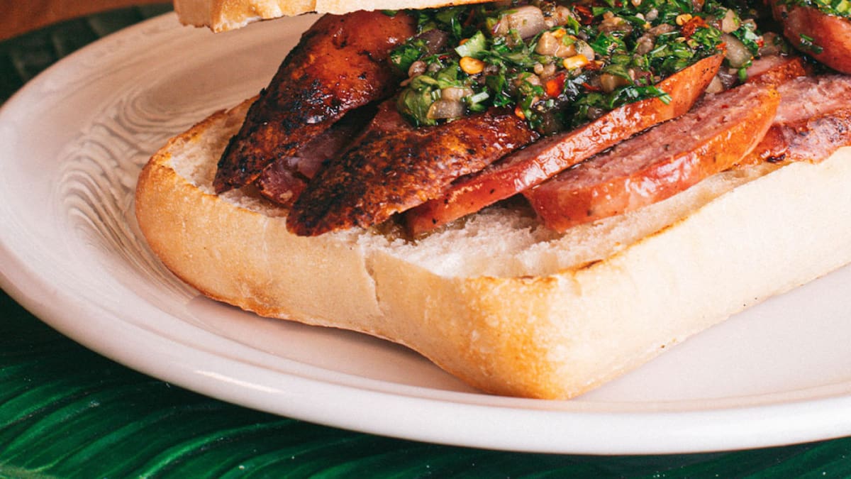 Cómo hacer el choripán perfecto sin prender la parrilla: una receta deliciosa apta para departamentos
