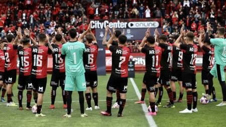 Newells, reserva. Foto: Twitter @Newells