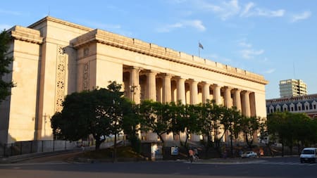 La carrera de la UBA con sueldos millonarios que nadie la conoce. Foto Google Maps