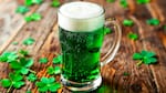 San Patricio 2026 en casa: cómo preparar la clásica cerveza verde en simples pasos