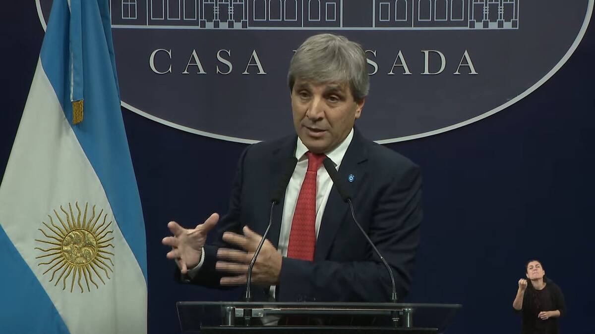 Luis Caputo prometió que durante la gestión de Javier Milei se eliminarán las retenciones al campo. Foto: Captura video.