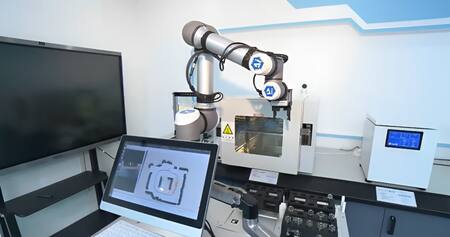 Así es el químico robótico impulsado por IA que sintetiza catalizadores para oxígeno en Marte. Foto: Captura de pantalla EFE.