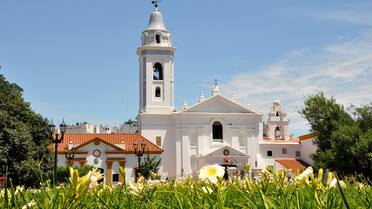 Fue uno de los miradores más importantes de CABA: la iglesia de estilo colonial cuya huerta se convirtió en el cementerio más famoso