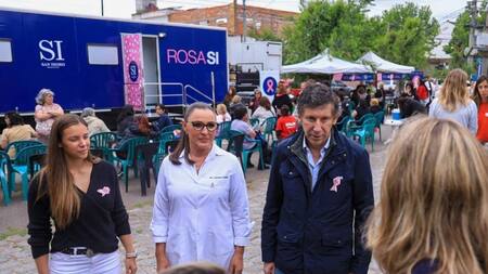 Gustavo Posse, San Isidro, Día del cancer de mama. Foto: Municipio San Isidro