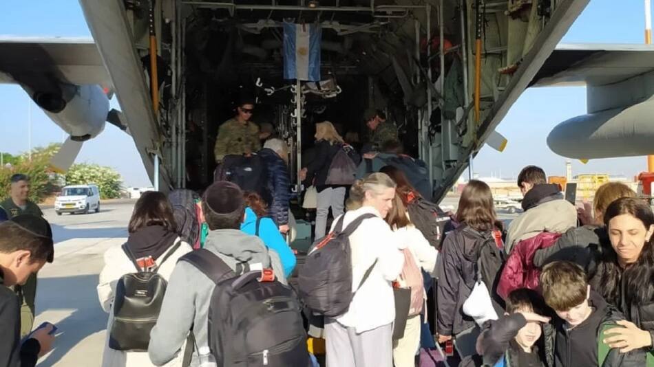 Repatriación de argentinos desde Israel. Foto: NA.