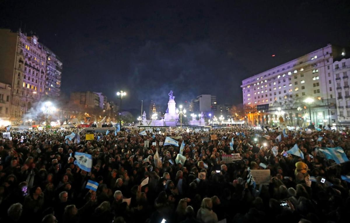#21A - Marcha en el Congreso por el desafuero de Cristina Kirchner - REUTERS