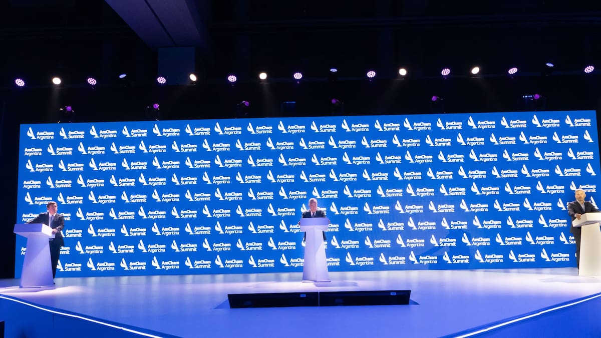 Gobernadores aliados a Milei respaldaron el plan económico, pero pidieron una baja de impuestos coordinada y reforzar la coparticipación