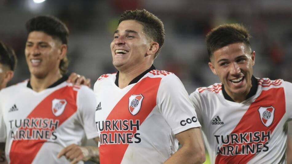 Julián Álvarez, festejo de River, NA