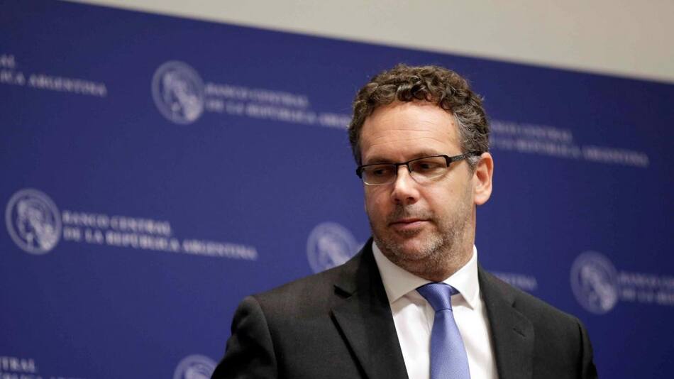 Presidente de Banco Central, Guido Sandleris, conferencia de prensa, REUTERS