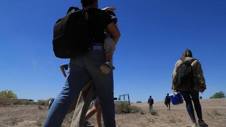 Migrantes en la frontera México-EEUU. Foto: EFE