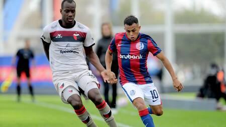 Nahuel Barrios; San Lorenzo vs. Colón de Santa Fe. Foto: Télam.