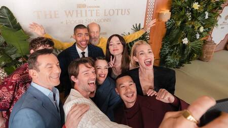 Elenco de The White Lotus. Foto Instagram @thewhitelotus