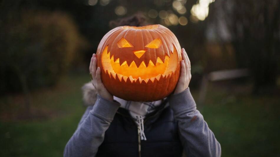 Las jackoantern hechas en calabazas. Foto: Reuters.