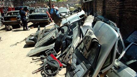 Desarmadero de autos, robo de autopartes