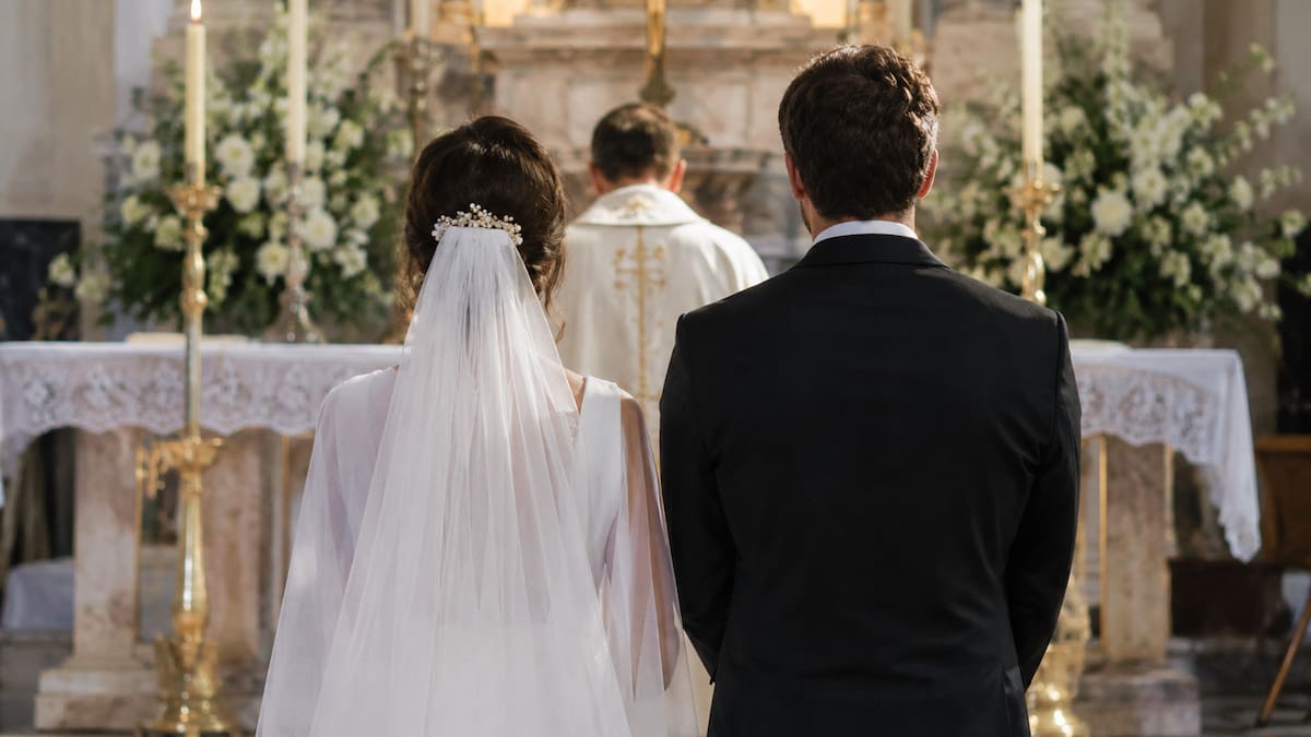 Matrimonios falsos para obtener la ciudadanía: cómo era la millonaria estafa que investigan en Estados Unidos