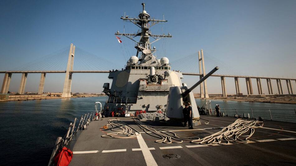 El destructor naval estadounidense USS Carney disparó contra los hutíes. Foto: archivo Reuters