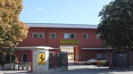 Ferrari, fábrica en Italia