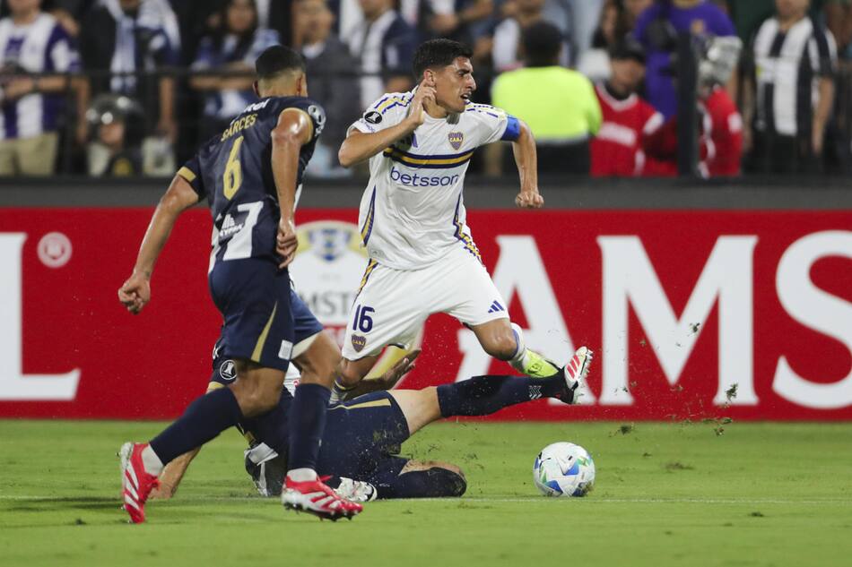 Boca ante Alianza Lima, Copa Libertadores 2025. Foto: EFE.