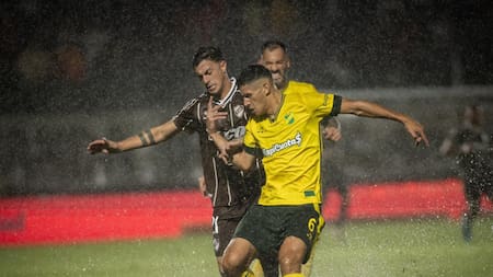 Platense vs. Defensa y Justicia se suspendió por la lluvia. Foto: X/@UniversoDefensa.