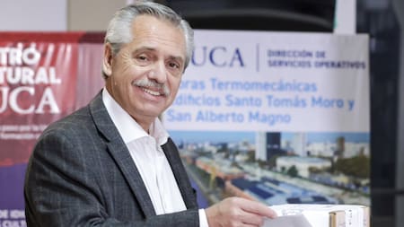 Alberto Fernández votando. Foto: Instagram/alferdez.