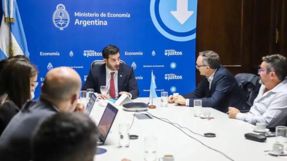 Matías Tombolini en la Secretaría de Comercio. Foto: Prensa.