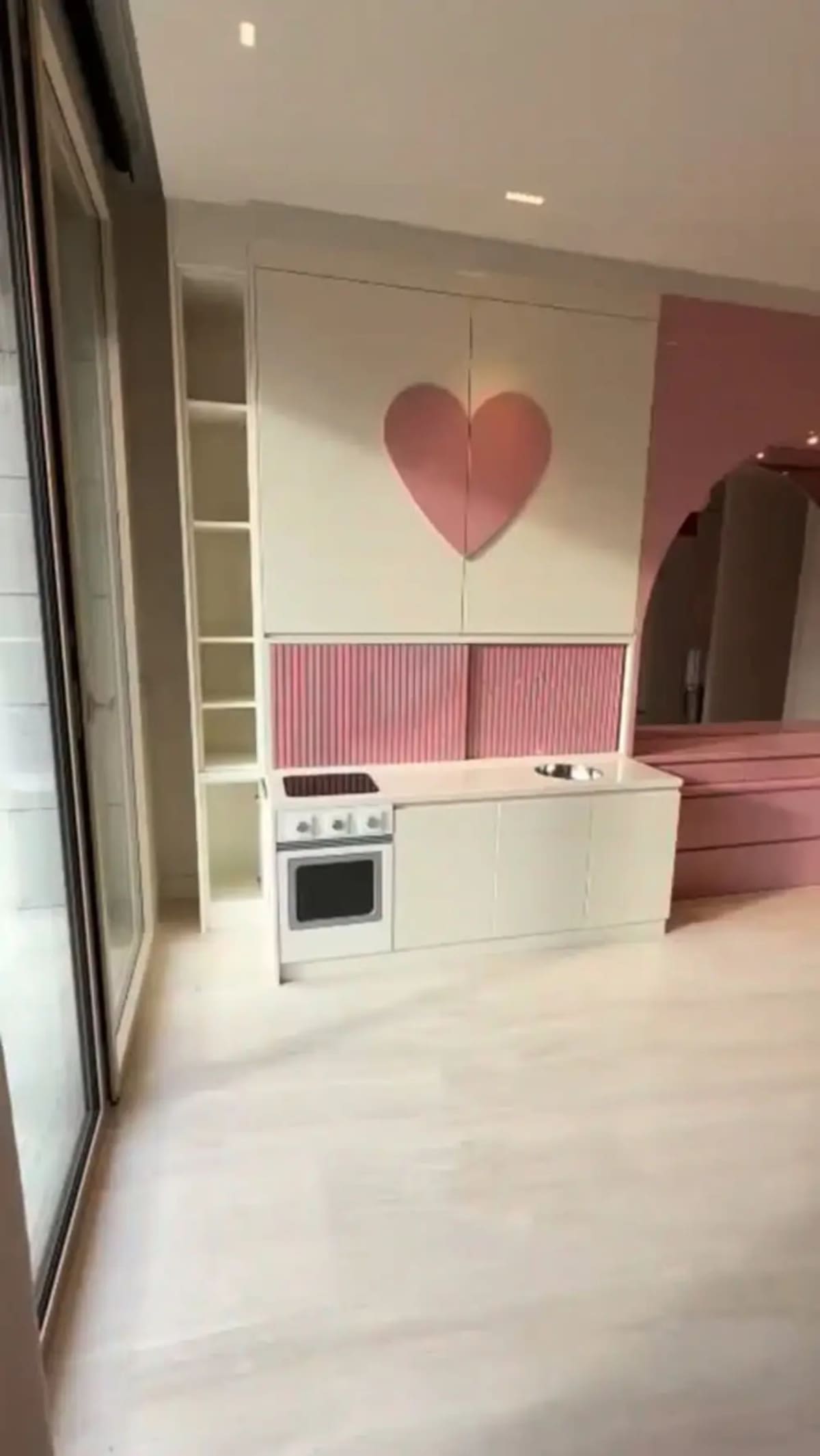 Habitación de las hijas de Ronaldo