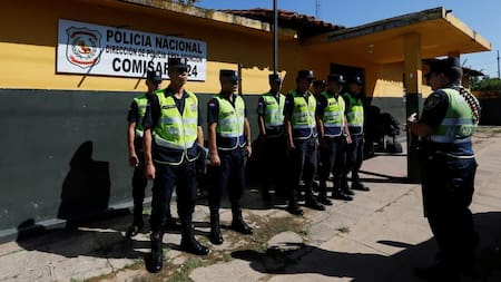Policía de Paraguay, Reuters