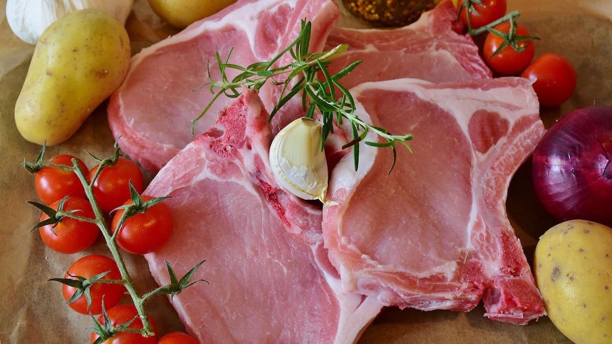 El secreto para llenar de sabor la carne de cerdo: cómo usar el vinagre para que quede más tierna