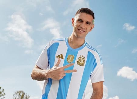 Emiliano Dibu Martínez. Foto: Instagram @emi_martinez26